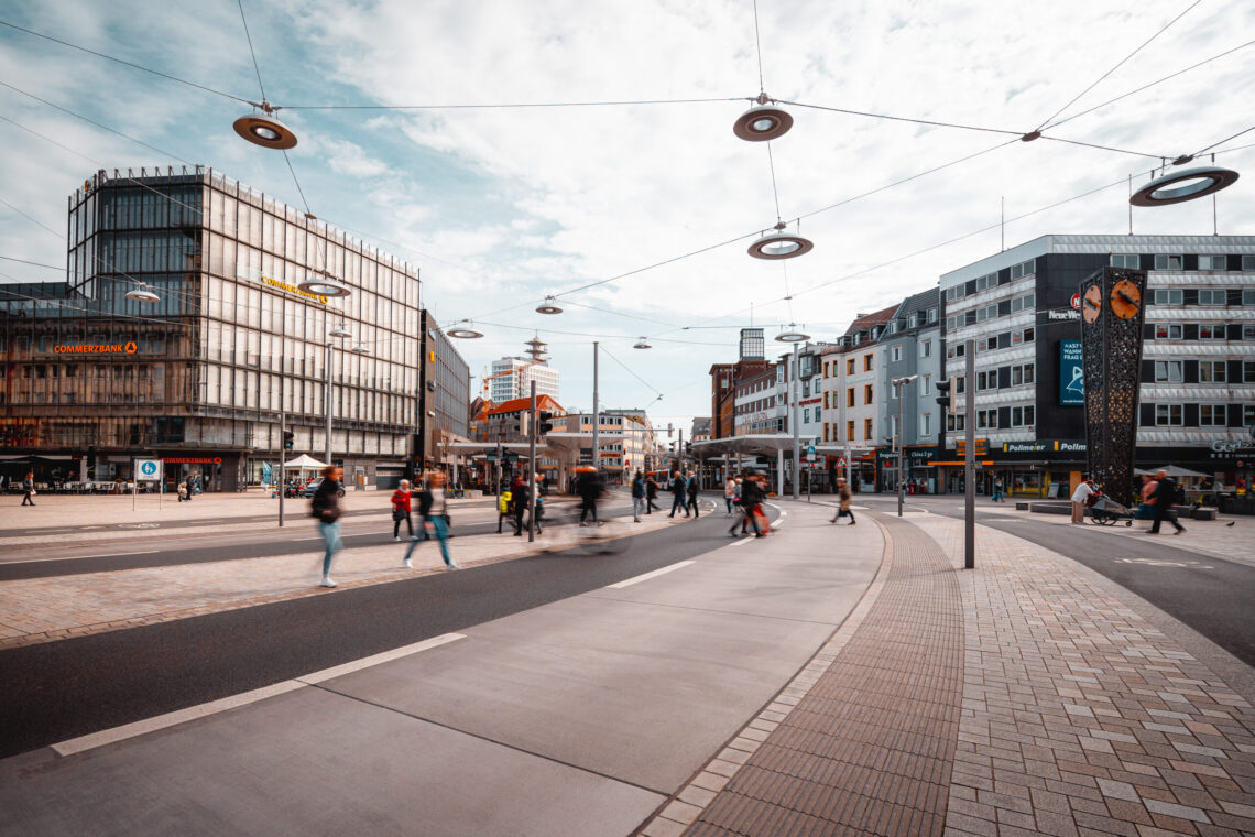 Jahnplatz-Bielefeld Copyright: Bielefeld Marketing | Tim Fröhlich Jahnplatz-Bielefeld Copyright: Bielefeld Marketing | Tim Fröhlich